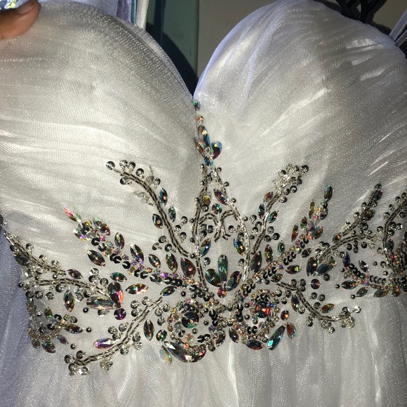 Prom/quince dress - Picture 4 of 6